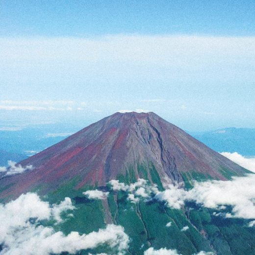 上空から見た富士山