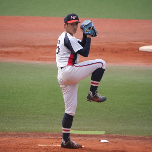 西日本工大時代の隅田知一郎。