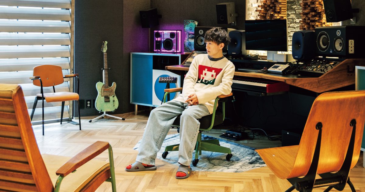 ラルク・TETSUYA、ヴィンテージの名作椅子が並ぶ、プライベート