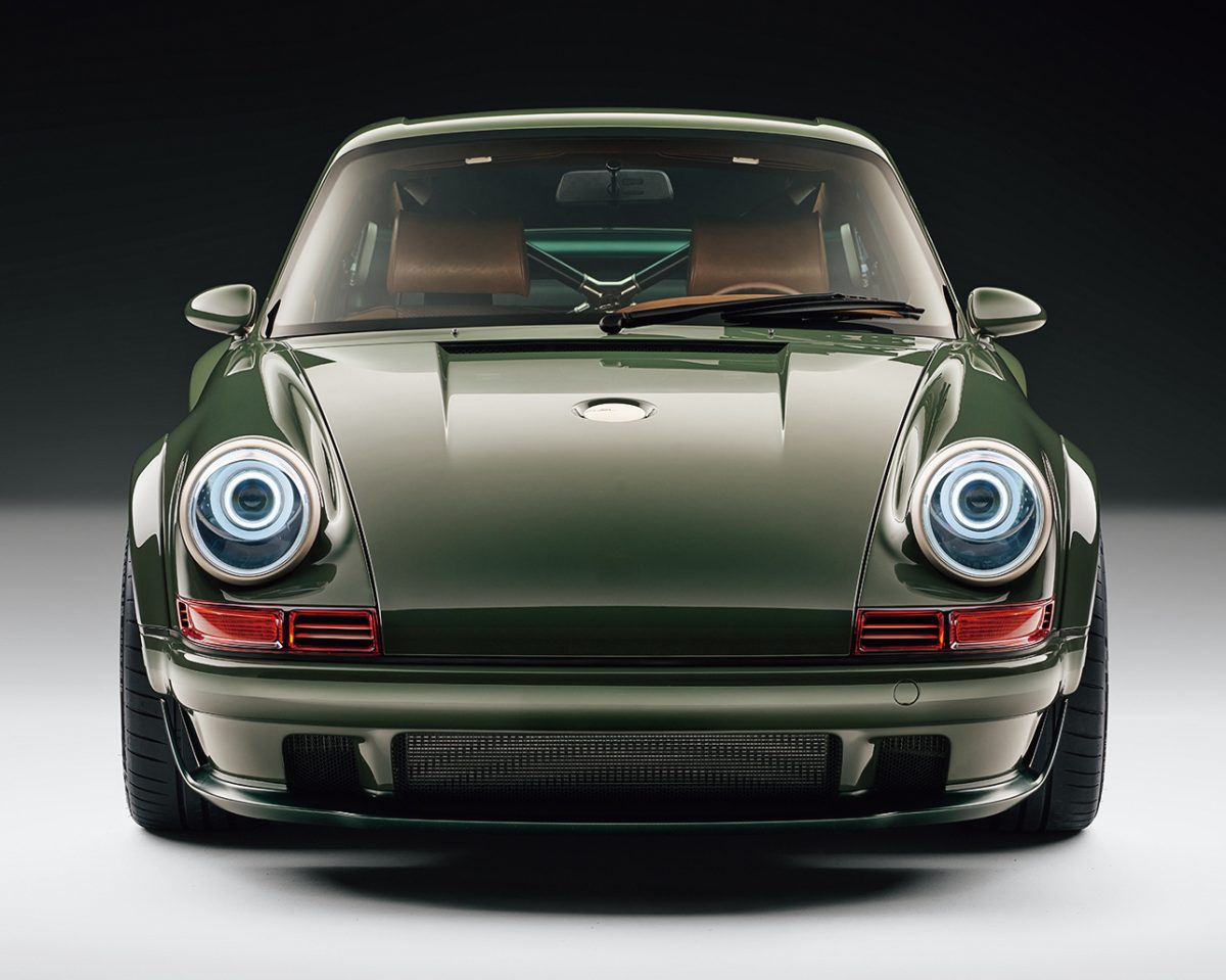 「Porsche 911 Reimagined by Singer」の前面