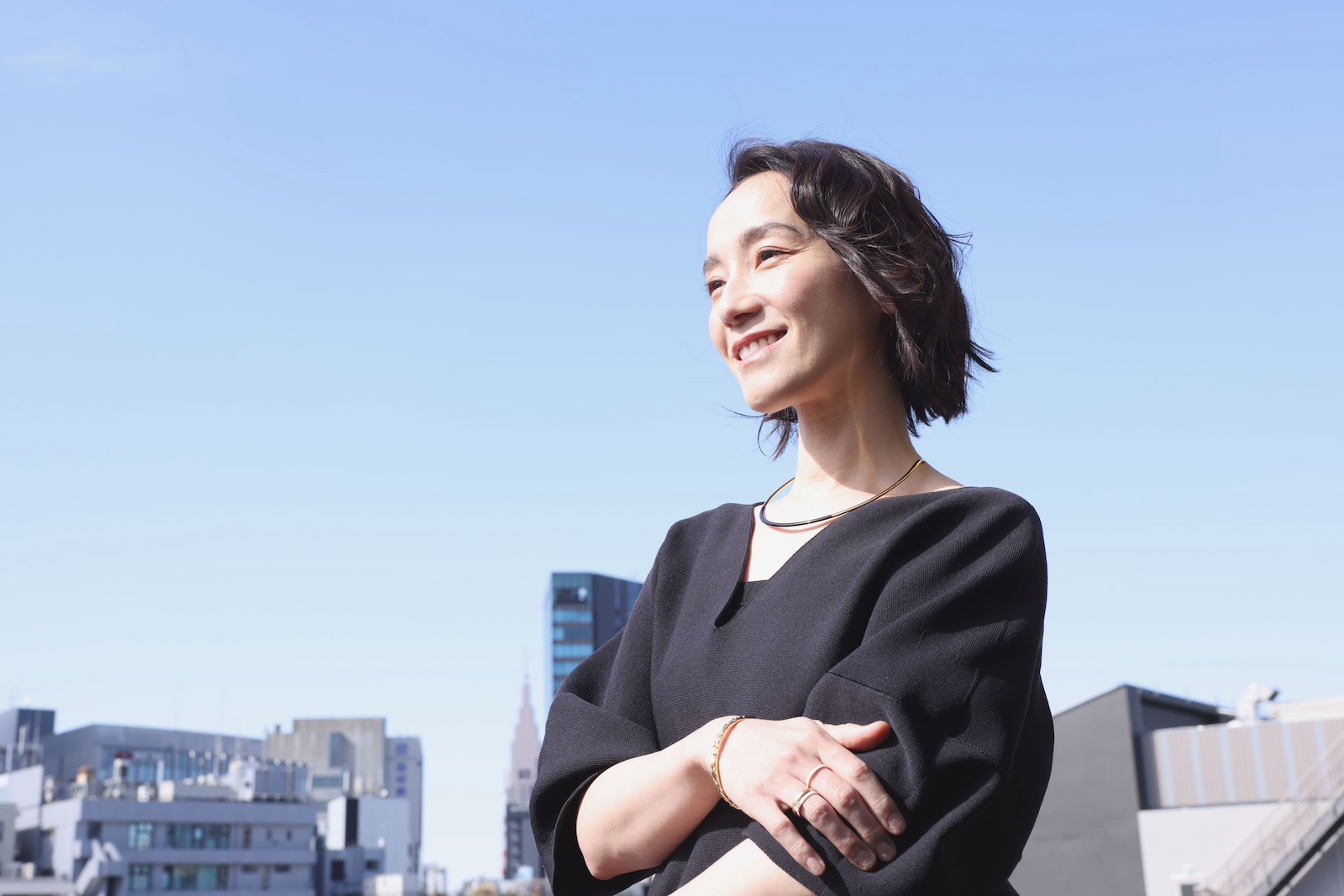 予想を裏切り期待に応える」篠原ともえが貫いてきた仕事の美学 | GOETHE