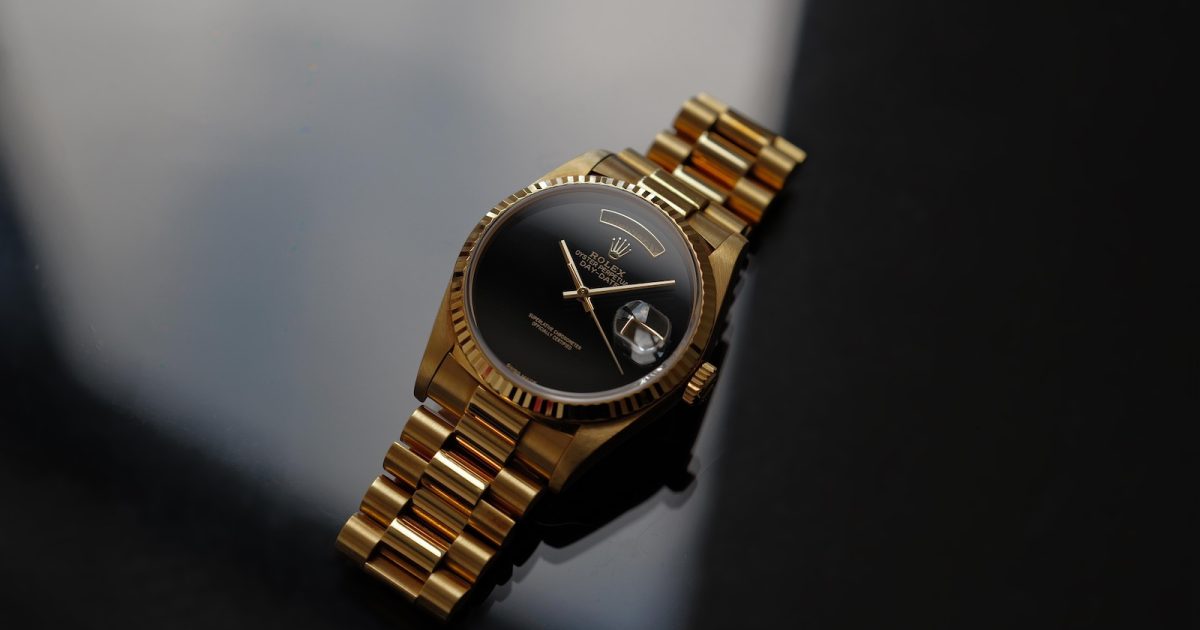ロレックス1993年製「デイデイト」は、オニキスダイヤルの超人気モデル