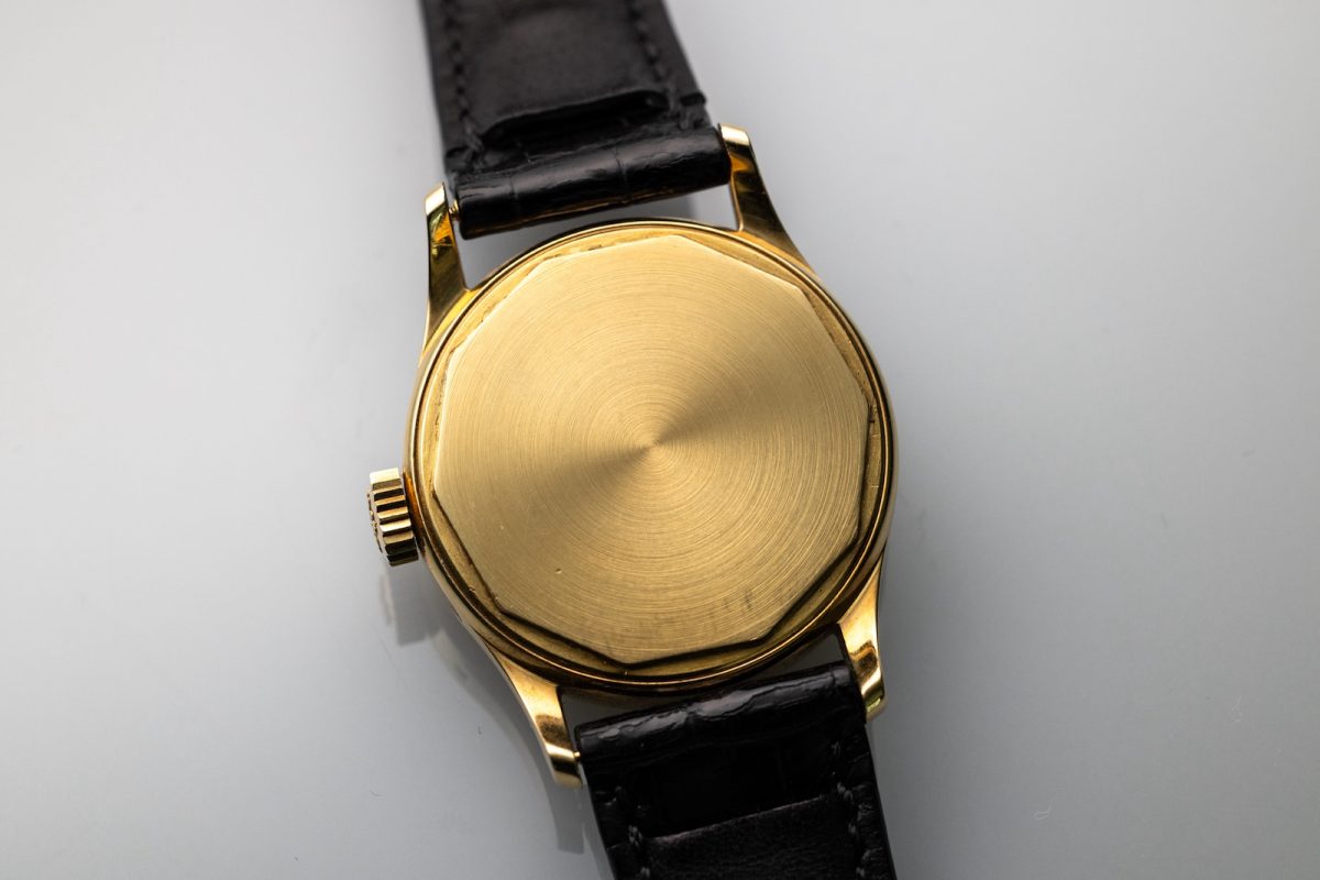 パテック フィリップ「カラトラバ Ref.2545」裏蓋