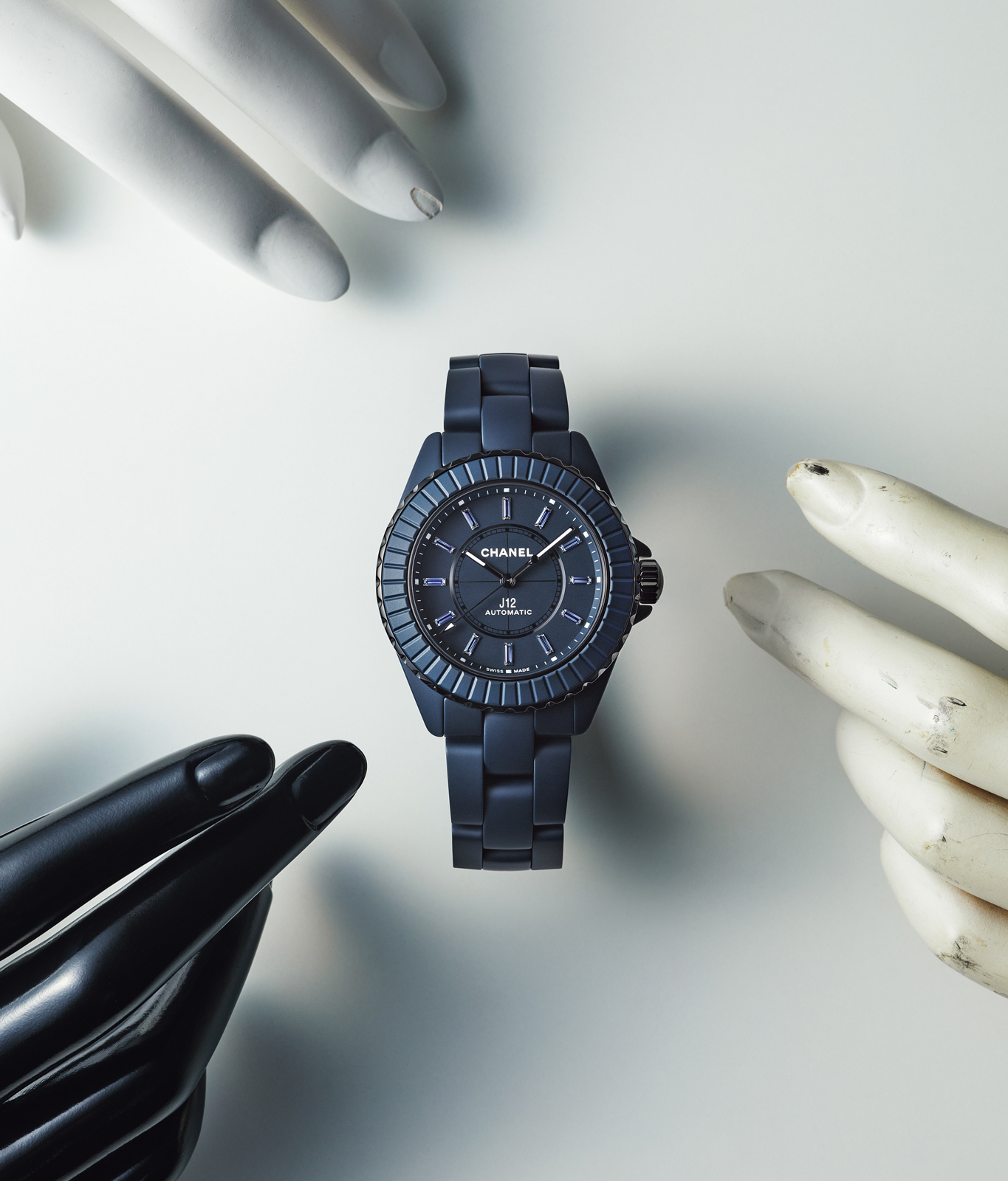 シャネル「J12 BLEU」