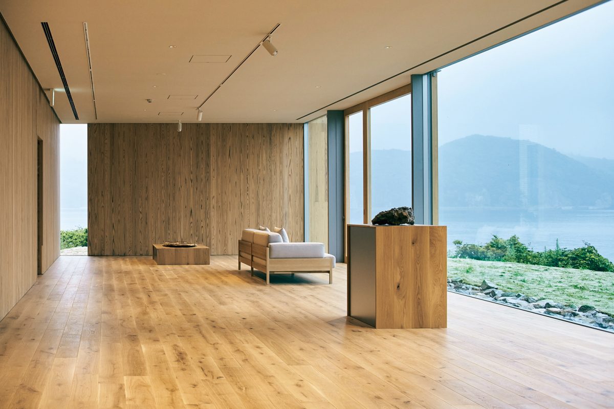 「Entô」の「Geo Loun ge」