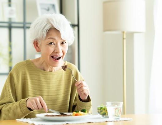肉を食べて、やや小太りだと、がんやうつ病予防になる!?