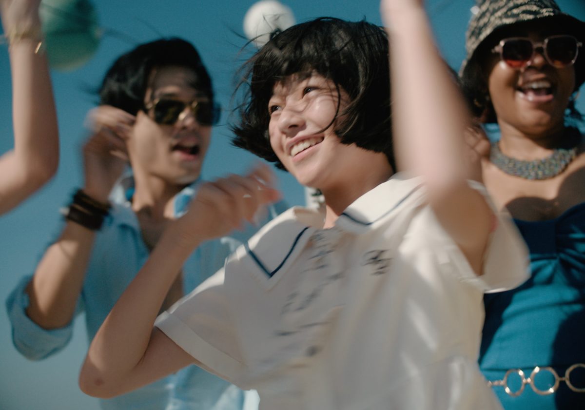 映画『ルノワール』の場面写真／踊るフキ