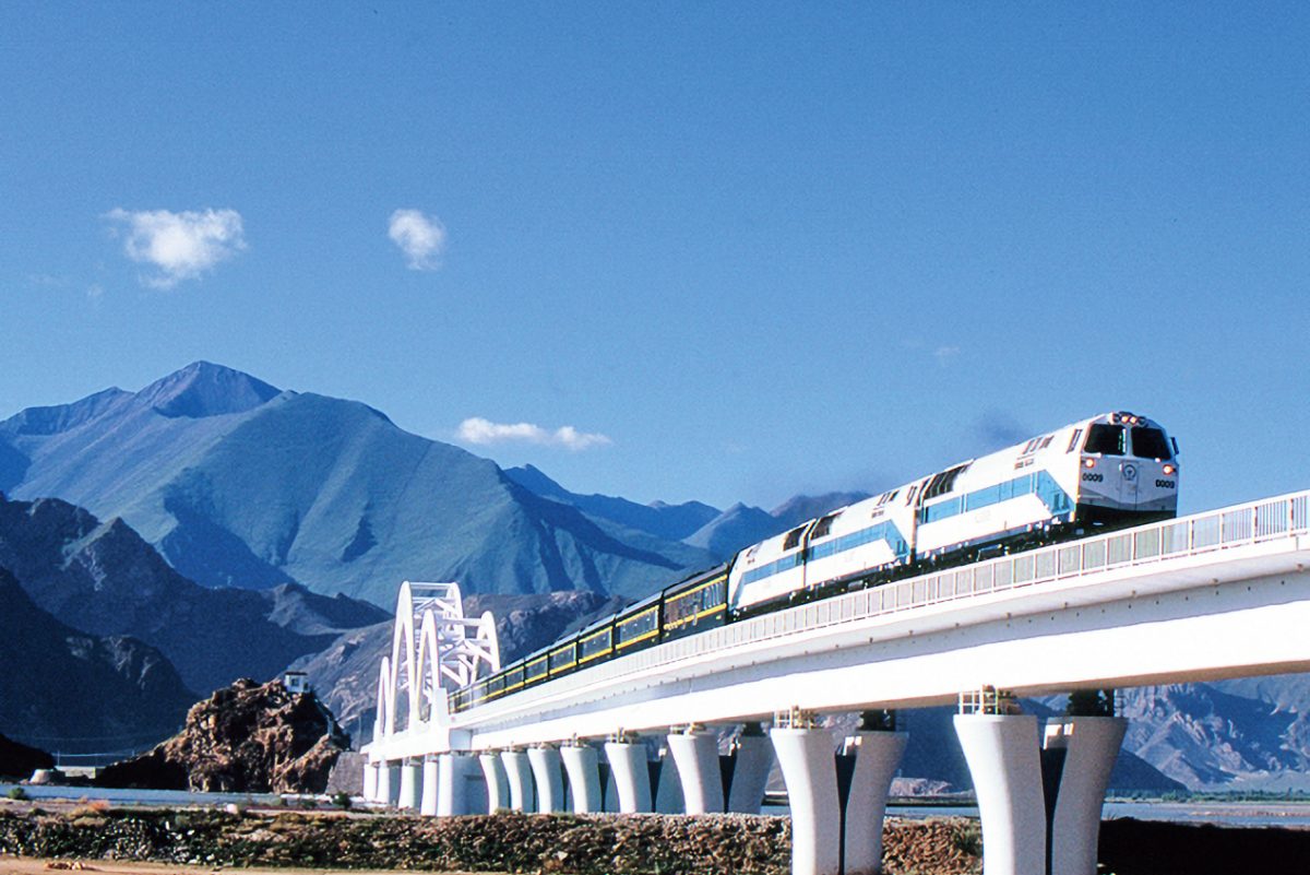 青蔵鉄道