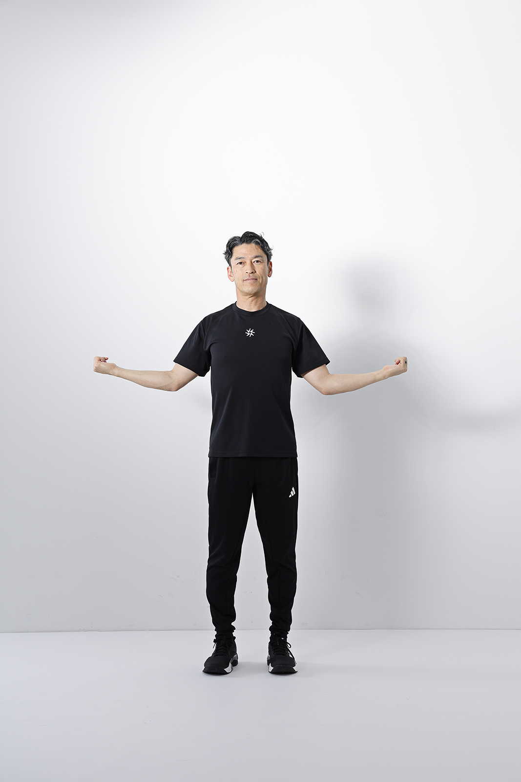 YTWL体操の「L」の動き