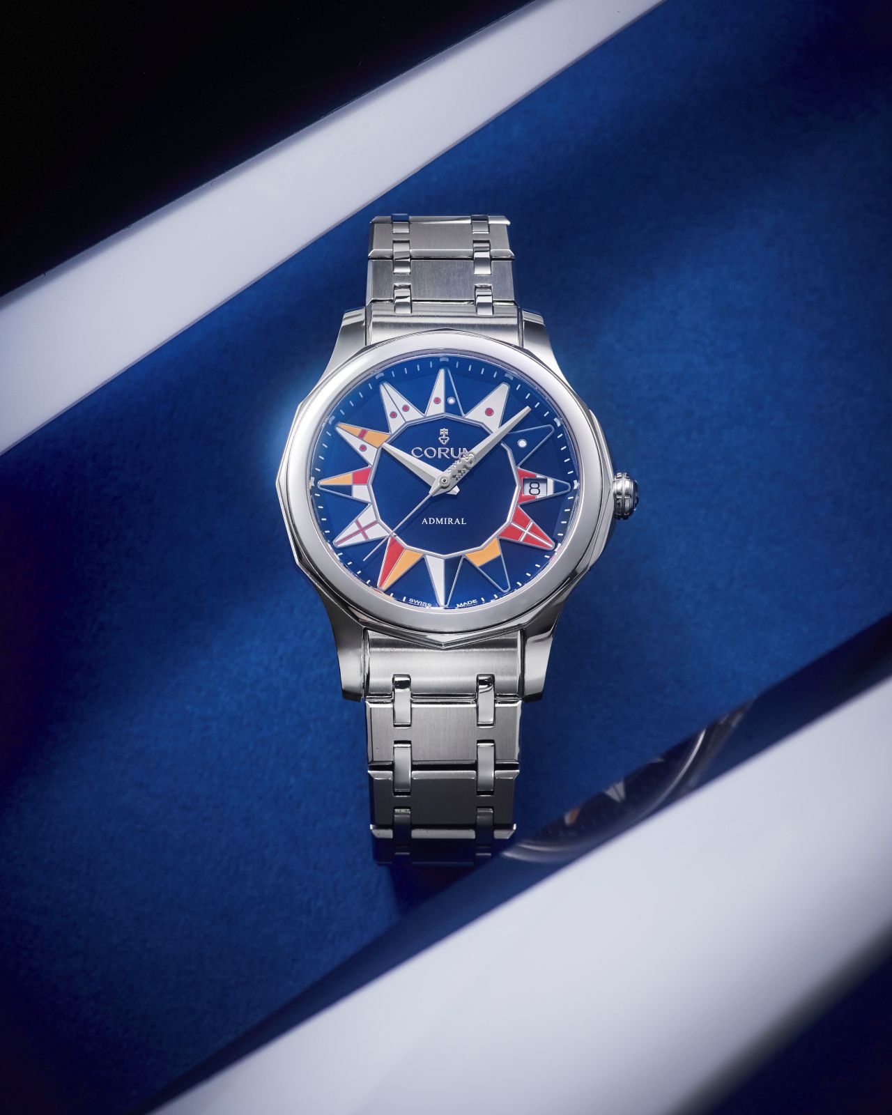 スイスの名門時計ブランド、コルムが、異例の32歳新CEOを迎えた理由と