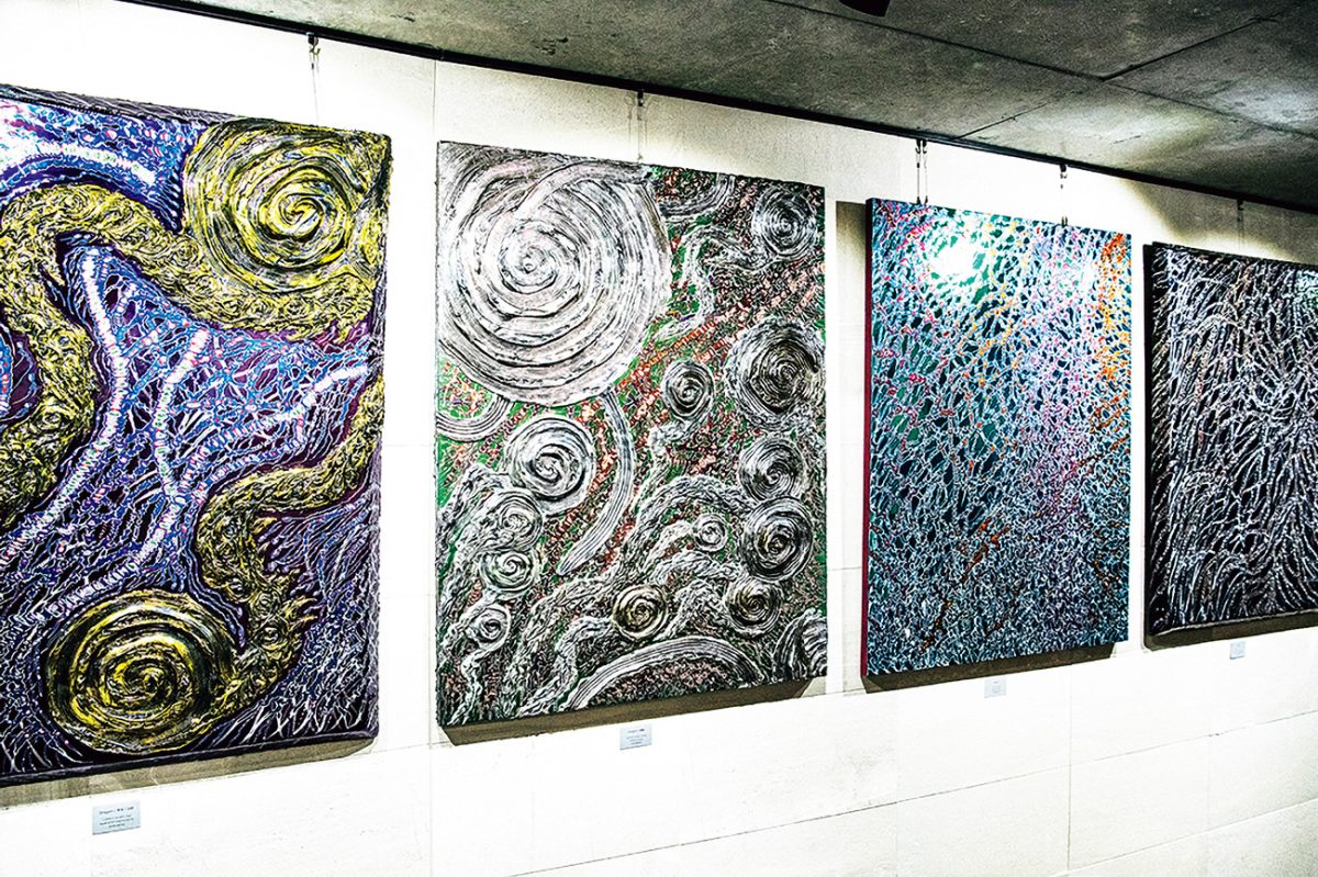 「SYMPANIST UNDULATION BOUTIQUE」に飾られたアート