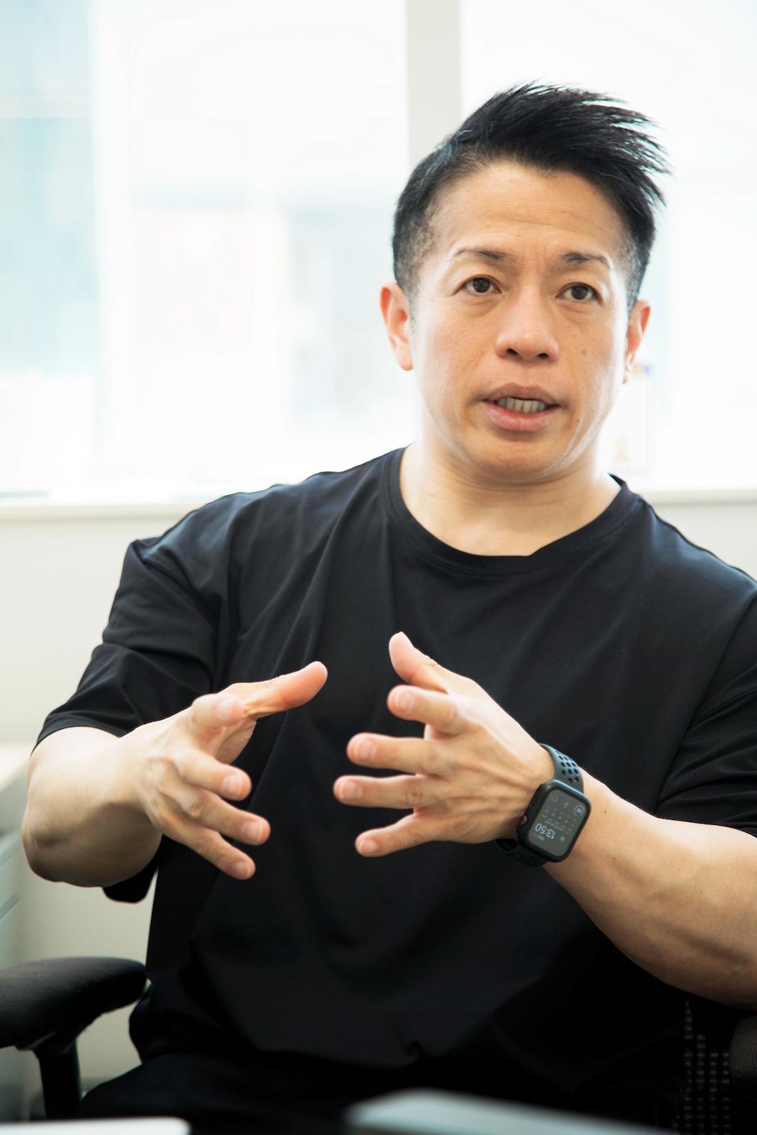 岡田隆氏（バズーカ岡田）