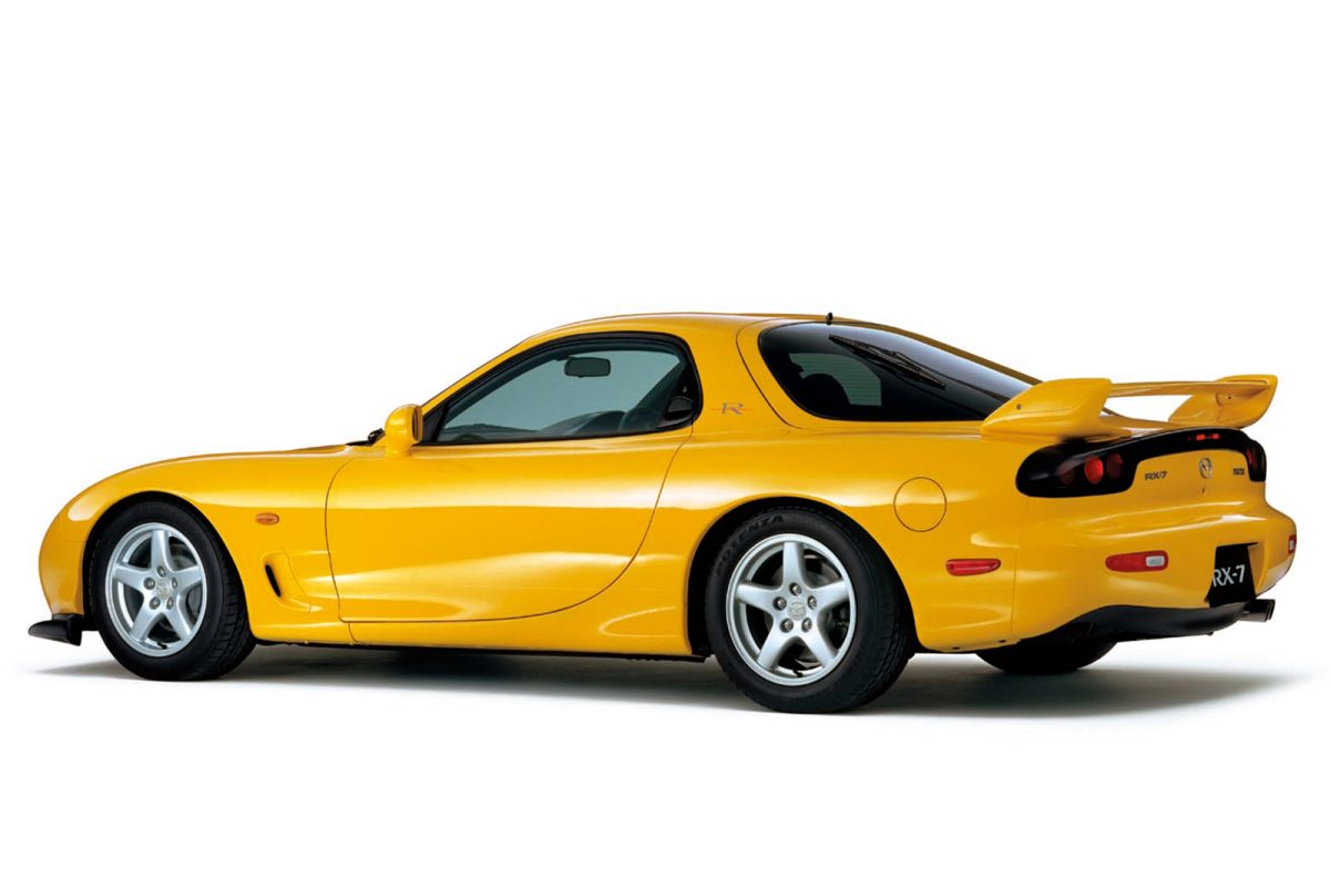 FD3S型RX-7　黄