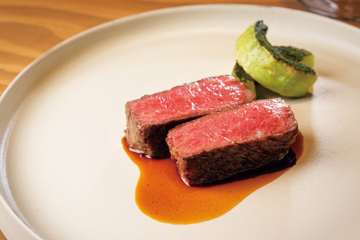 「フソウ」の熟成肉 溶岩石グリル
