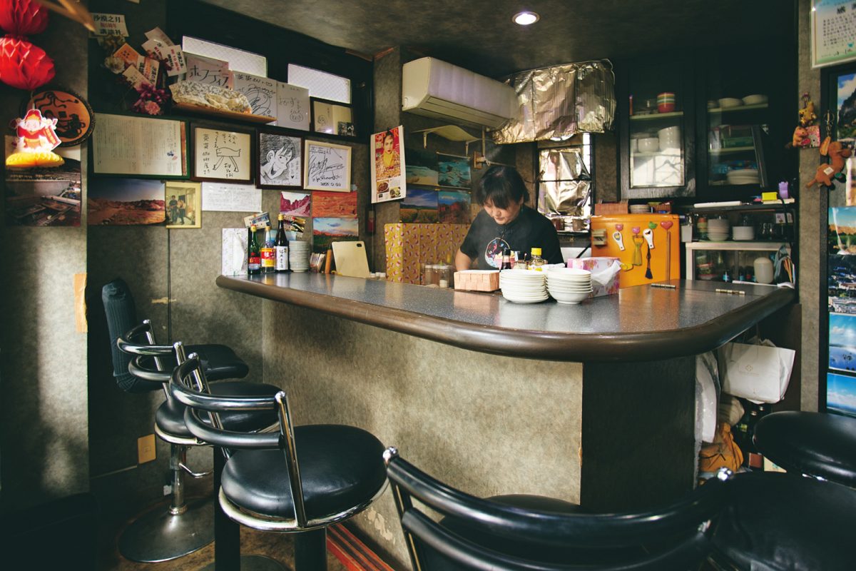 「沙漠之月」の店内
