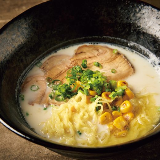 「白樺」の牛乳ラーメン