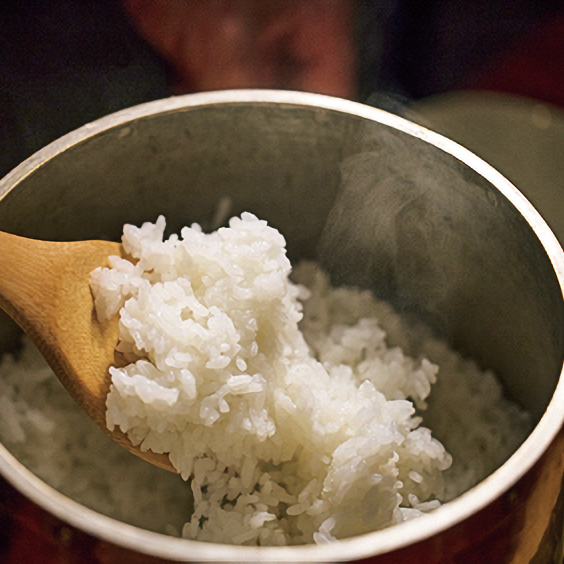 「士士」のご飯
