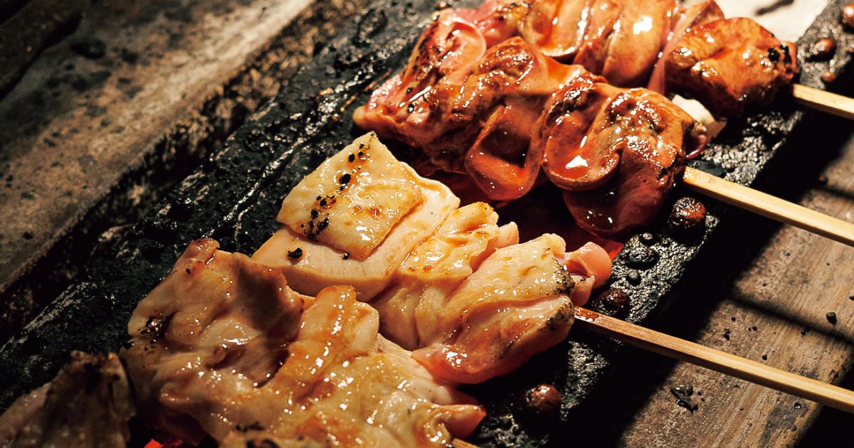 鳥善 瀬尾｜中田英寿・小山薫堂「フワッと軽くて美味い」知る人ぞ知る麻布十番の焼鳥店