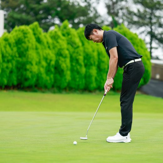 吉田洋一郎の最新ゴルフレッスン／ヒッカケを防ぐ左手＋胸郭回転ドリル