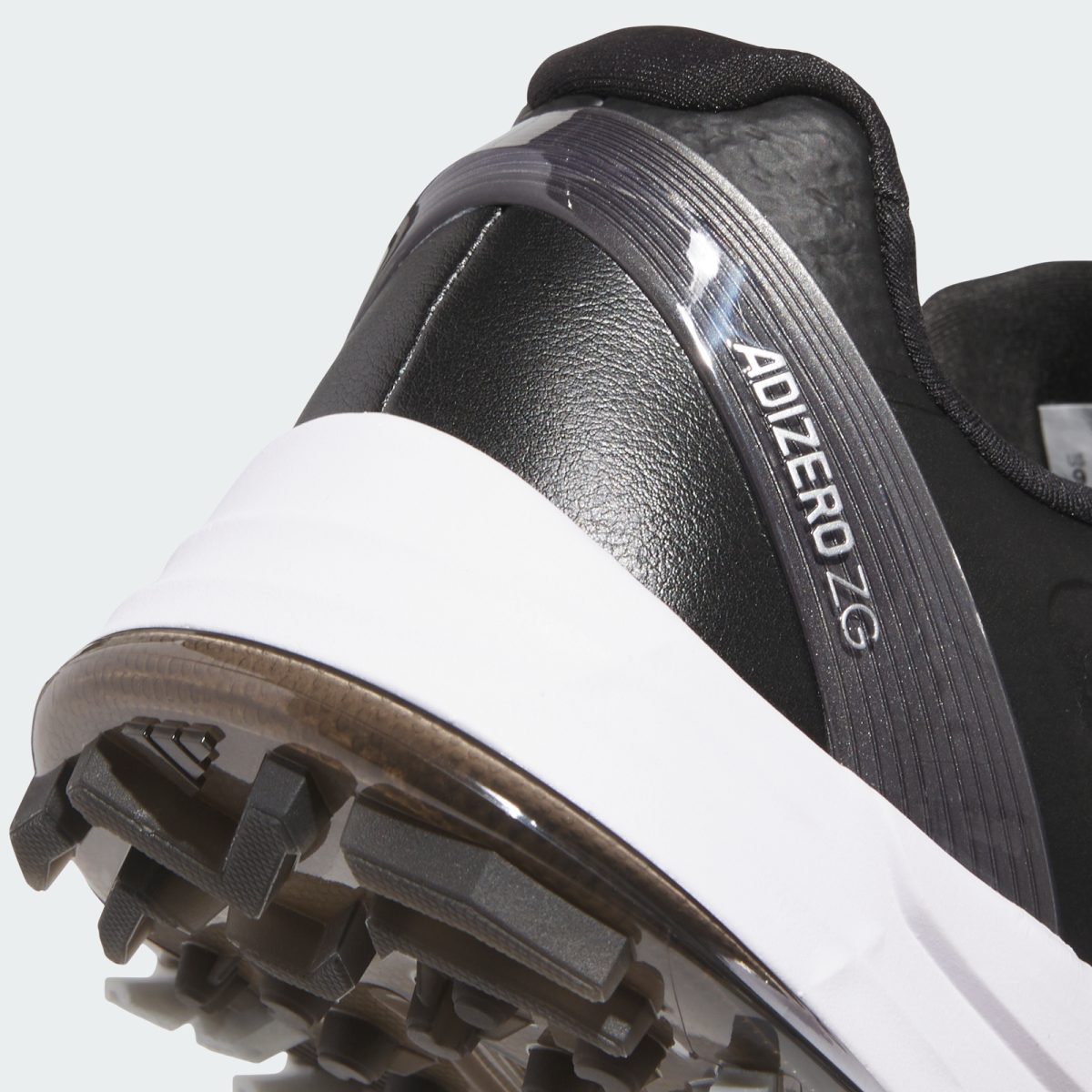 アディダスゴルフの最新ゴルフシューズ「Adizero ZG LO BOA(アディゼロ ゼットジー ロー ボア)」