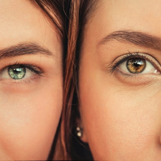 「他人の目など気にせず、自分らしくしろ」は本当にいいのか【科学的に分析】