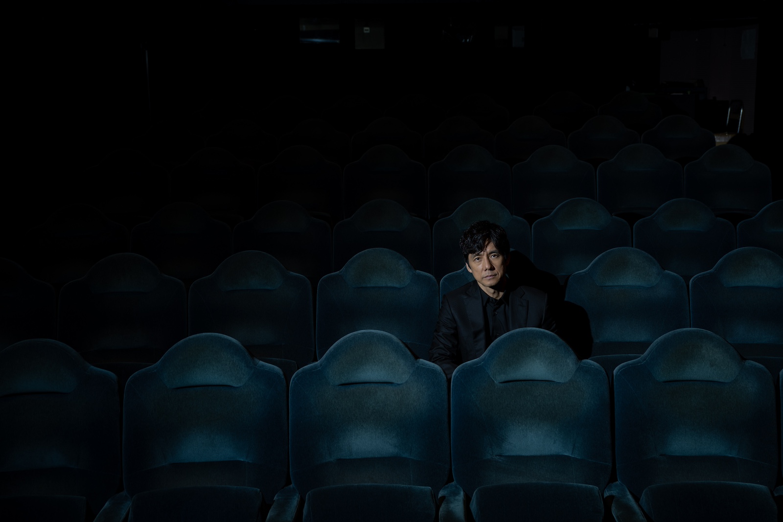 西島秀俊 西島秀俊 – 言葉に力を │ QUI - Fashion & Culture media