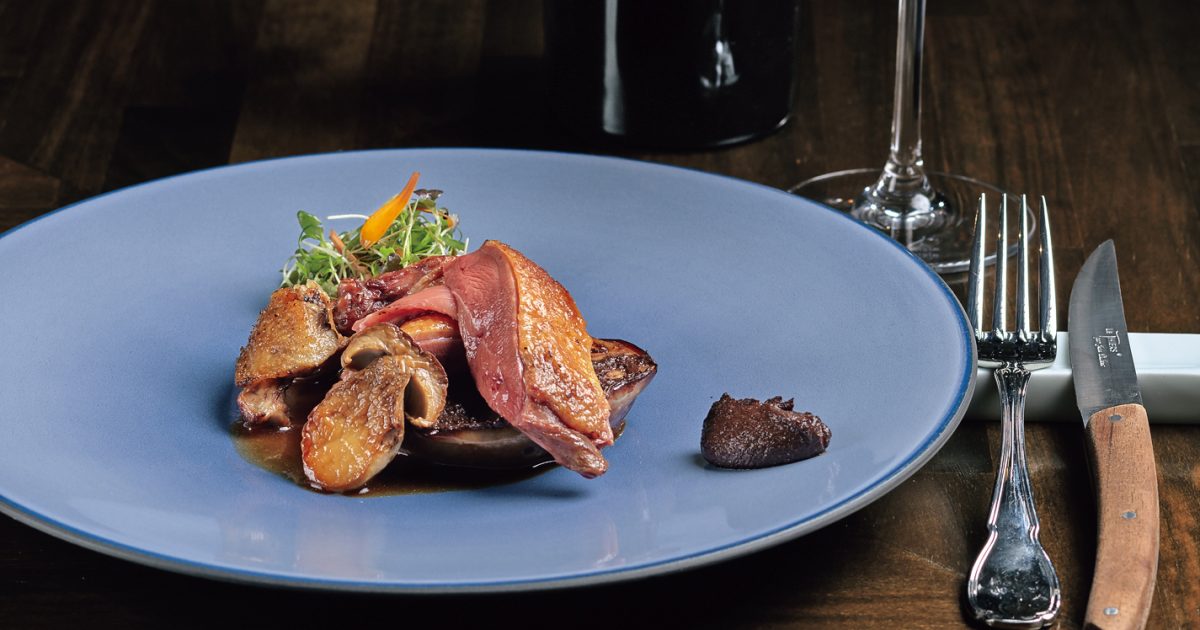 下町に誕生した話題のカウンターフレンチ、東京・小伝馬町「シュヴァル」