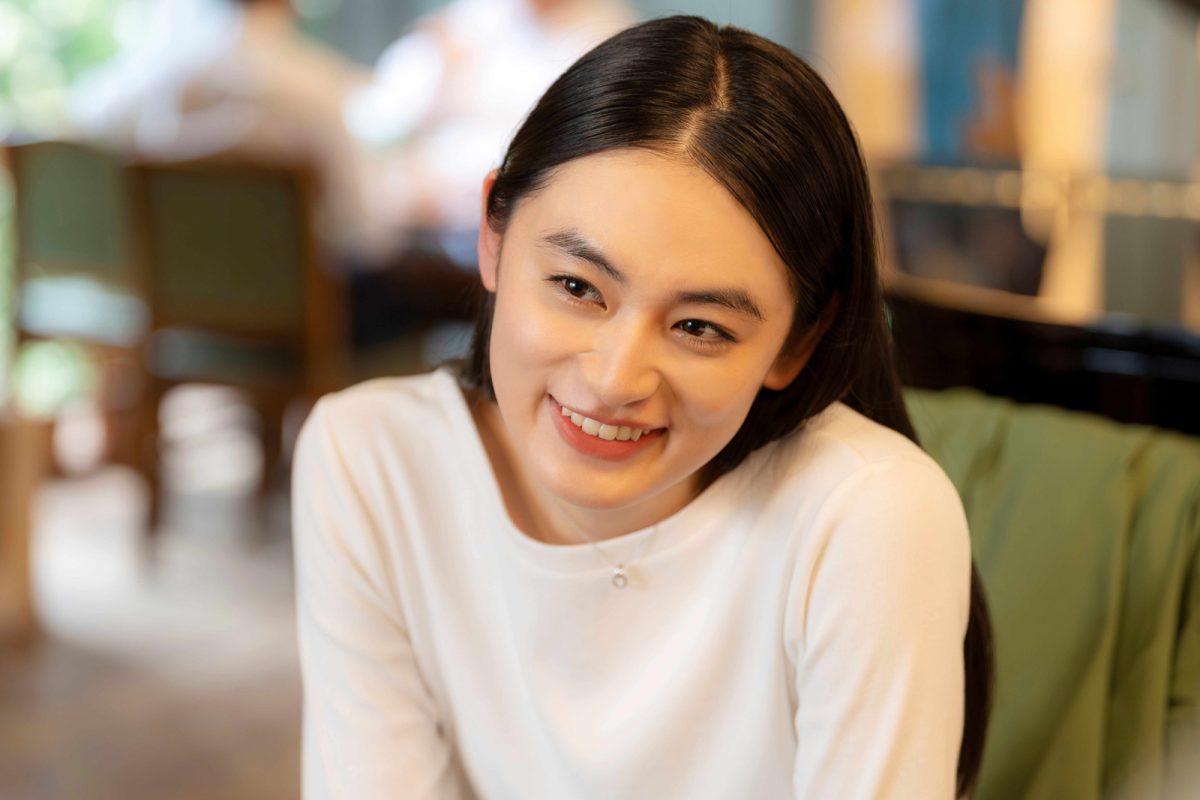 映画『富士山と、コーヒーと、しあわせの数式』の場面写真/八木莉可子