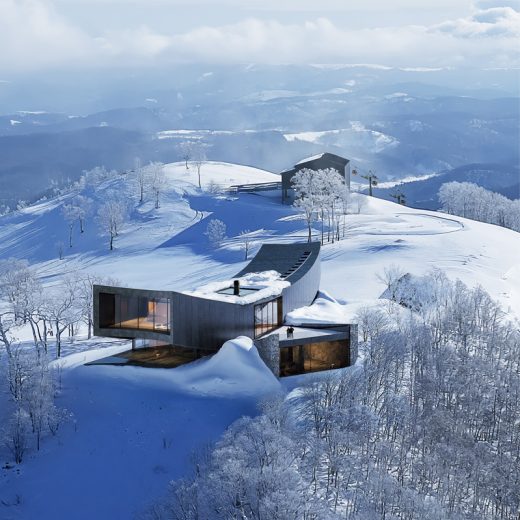 「NOT A HOTEL RUSUTSU」と