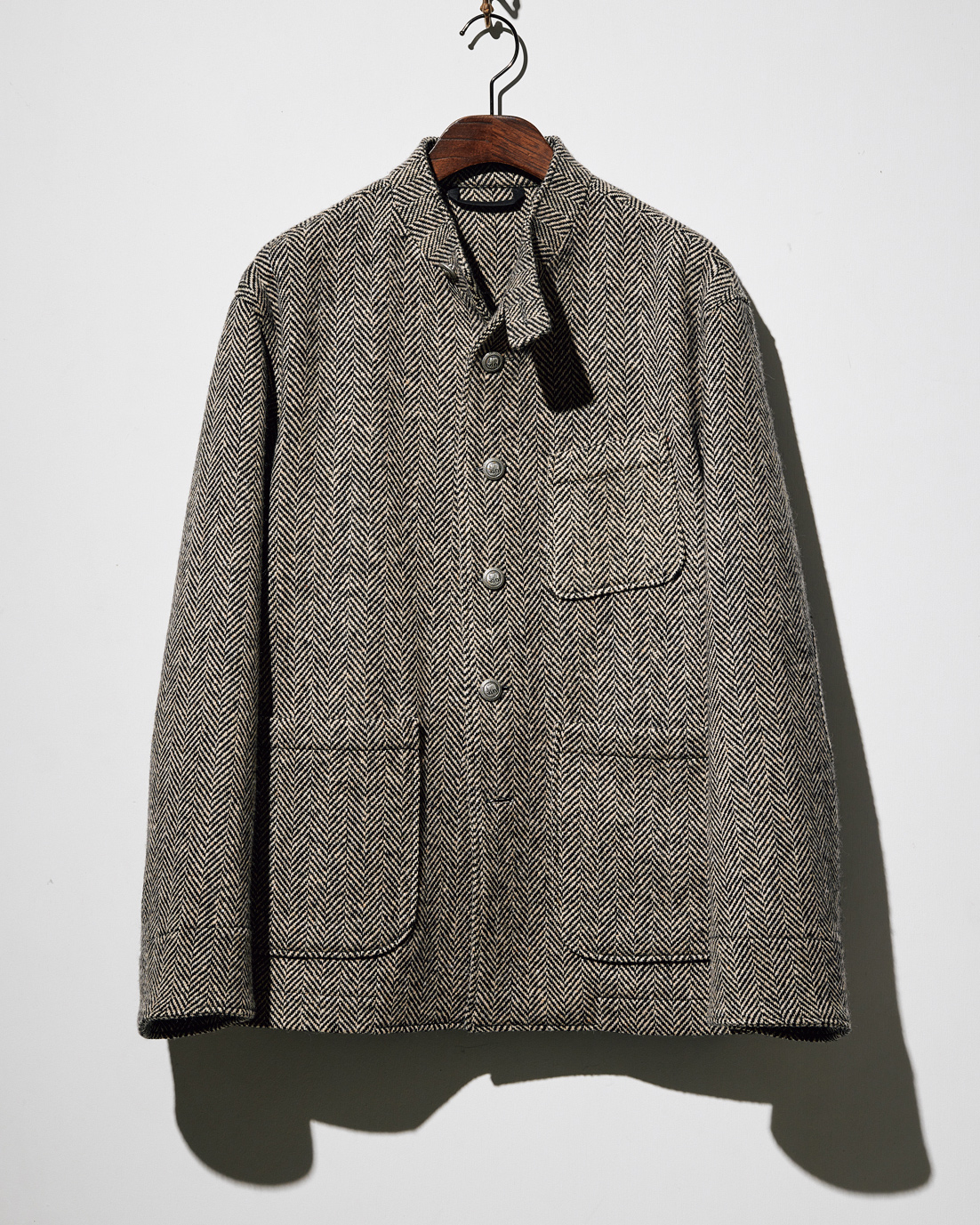 シャトールフセンのノーラペルジャケット