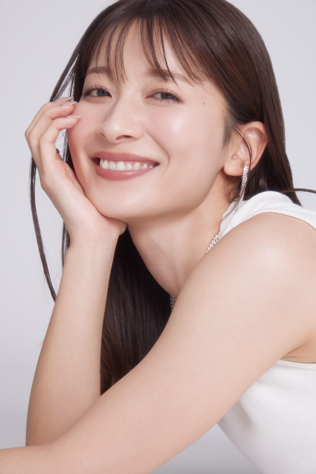フリーアナウンサー・山本里菜