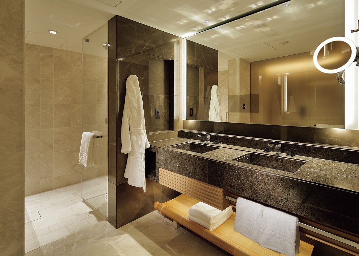 「フォーシーズンズホテルレジデンス京都」バスルーム