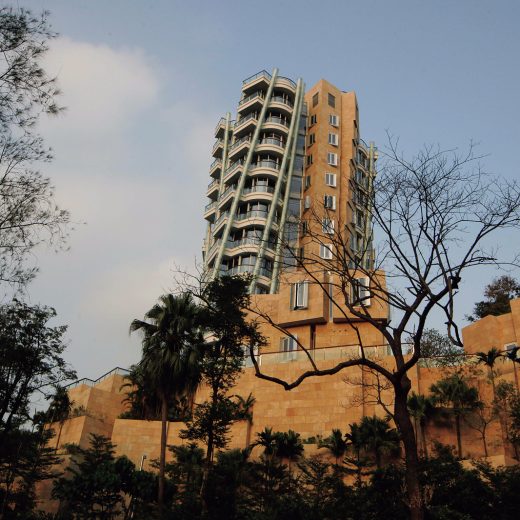 「オーパス香港」