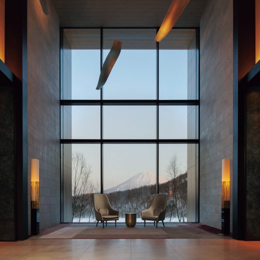 「パーク ハイアット ニセコHANAZONO」のエントランス