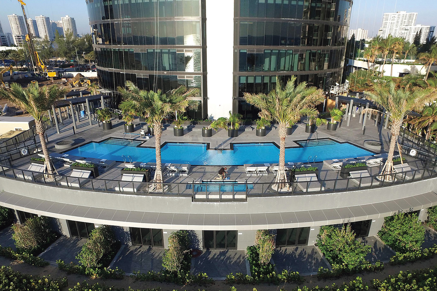 「ポルシェ デザイン タワー」マイアミ