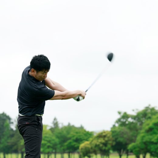 吉田洋一郎の最新ゴルフレッスン／いつまでも“手打ち”が直らないのはなぜか。鍵は「体と腕のシンクロ」にある