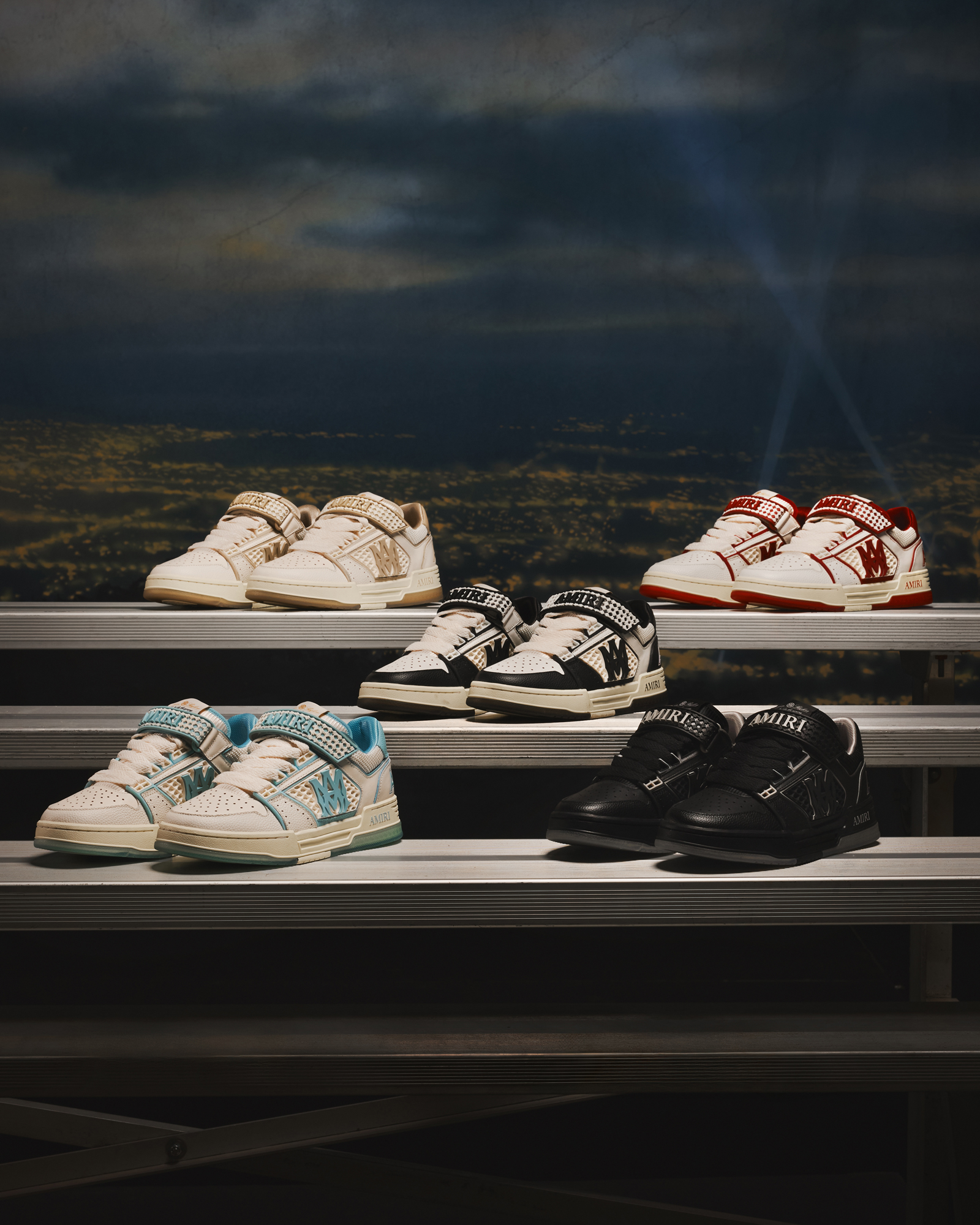 AMIRI モデル 42 アミリ スニーカー　ホワイト 27cm AMIRI モデル 42 アミリ スニーカー ホワイト 27cm AMIRI モデル 42