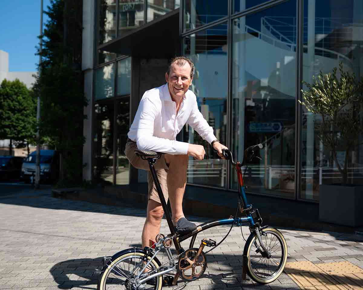 母親が安心して走れる街を」――ブロンプトンCEOが東京で語った50年と