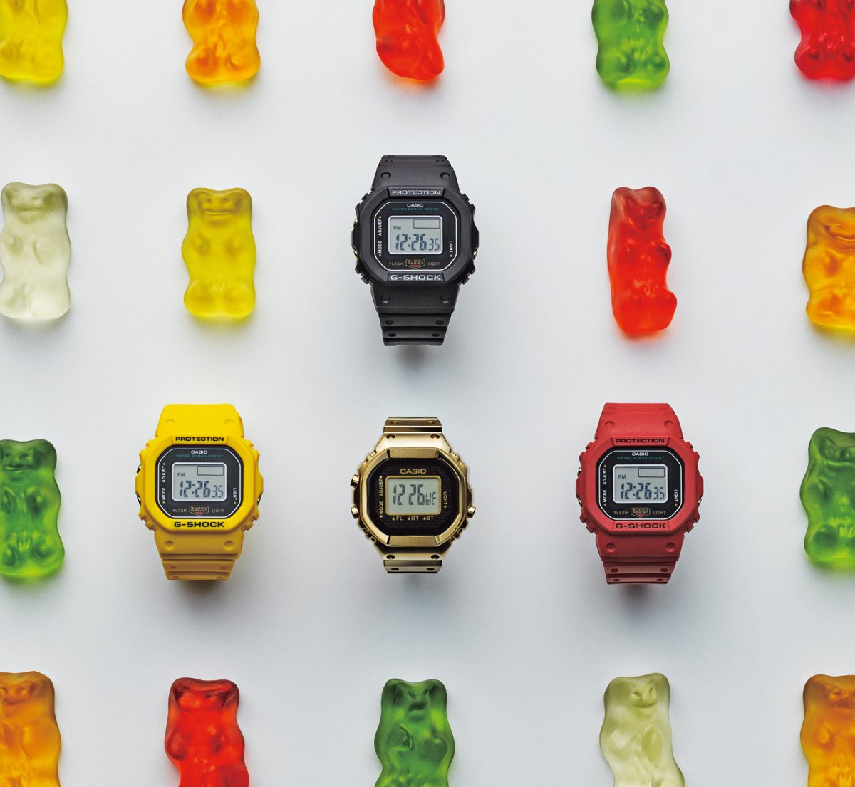 「G-SHOCK nano DWN-5600」とリングウオッチ「CRW-001G-9JR」