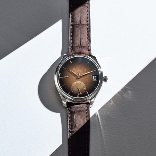 H. モーザー「エンデバー・パーペチュアルカレンダー スモークサーモン」