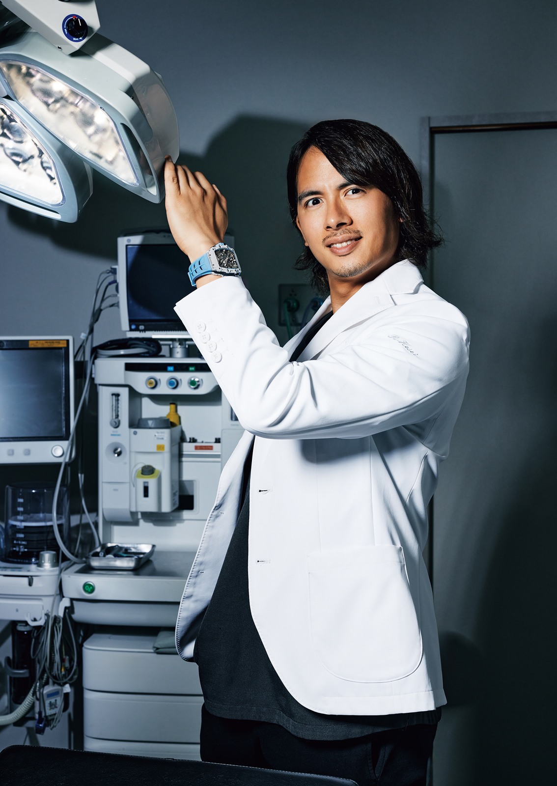 5000万円の札束より価値がある」美容外科医・ドラゴン細井が熱狂する