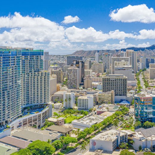 「UMITO ハワイ ザ・リッツ・カールトン・レジデンス・ワイキキビーチ」