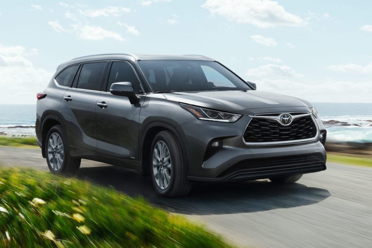 かつてはクルーガーというモデル名を冠して日本市場で販売されていたトヨタ・ハイランダーが、ひさしぶりに日本へ帰ってくる。