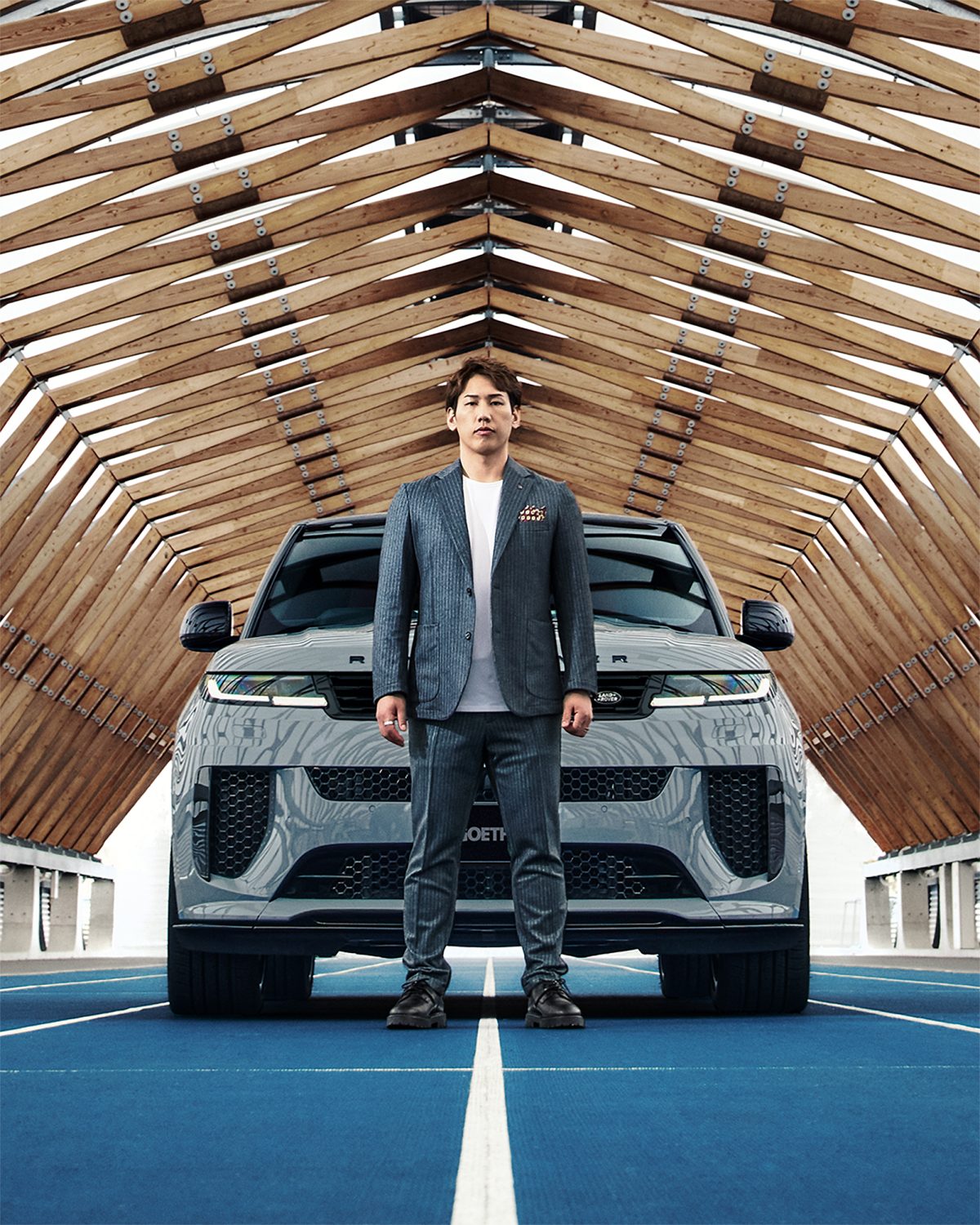 メジャーリーガー・吉田正尚と「レンジローバー スポーツ」。進化を体現する者の邂逅