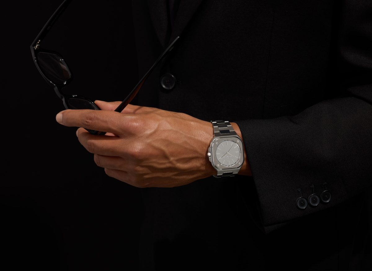 ベル&ロス「BR-05 グレー ミラー スティール」