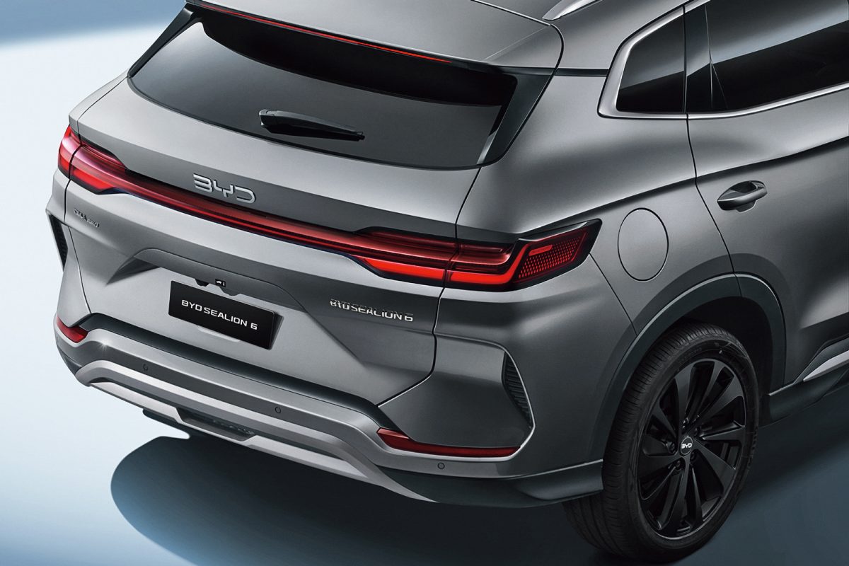 BYD SEALION 6