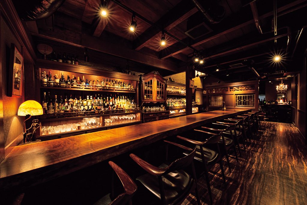 Bar Rocking O Ranch 日本人2人目の「ワールド・バーテンダー・オブ・ザ・イヤー」に輝いた、京都の世界大会王者が作るカクテル | GOETHE
