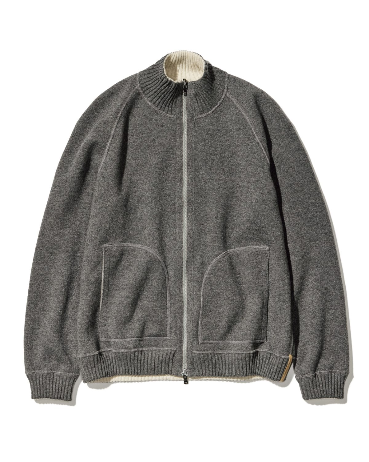 ファルコネーリのジップアップ