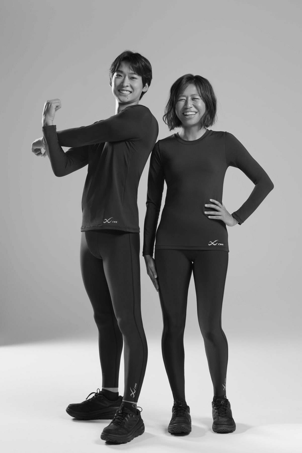 CW-X ＆RECOVERY メンズタイツ
色はブラック。サイズはS・M・L・LBの4展開。￥15,950