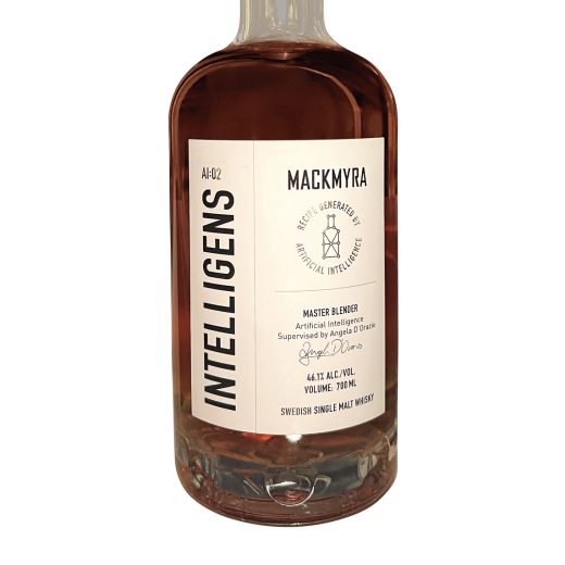 福田氏が手がけるウイスキー「INTELLIGENS」